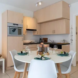https://blue-sea-getaway-studio-in-ostend-with-parking.hotelsghent.com